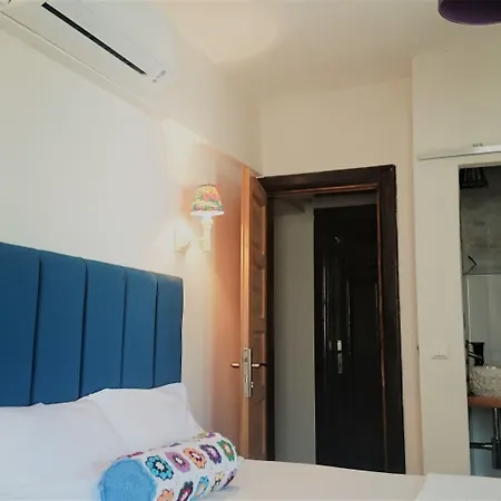 Bed & Breakfast Smyrna 3*