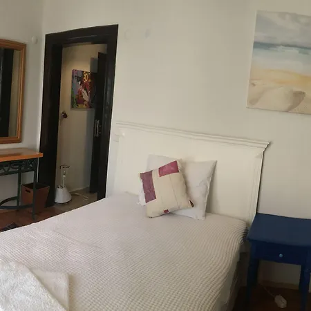 Bed & Breakfast Smyrna 3*