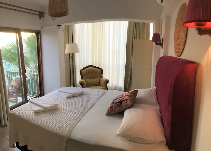 Smyrna Bed & Breakfast 3*