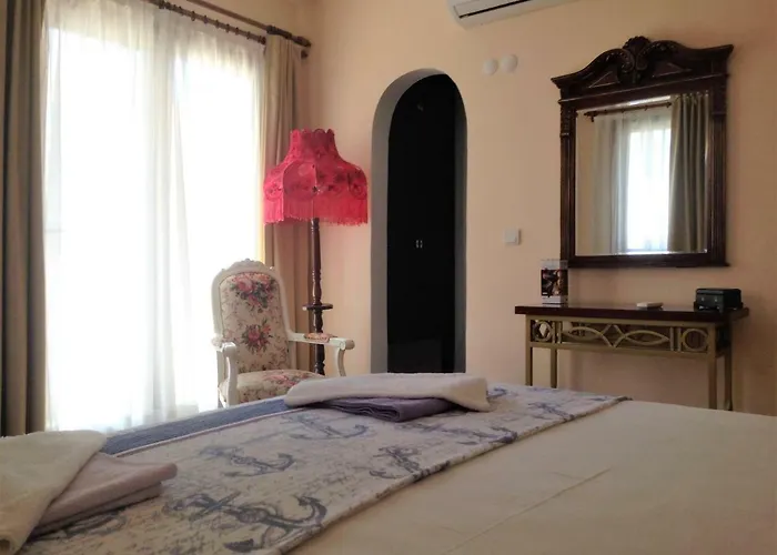 Smyrna Bed & Breakfast 3*