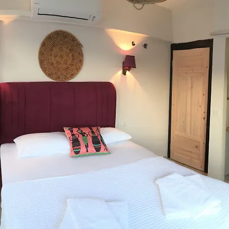 Smyrna Couette-café 3*