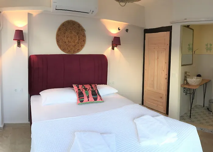 Smyrna Bed & Breakfast 3*